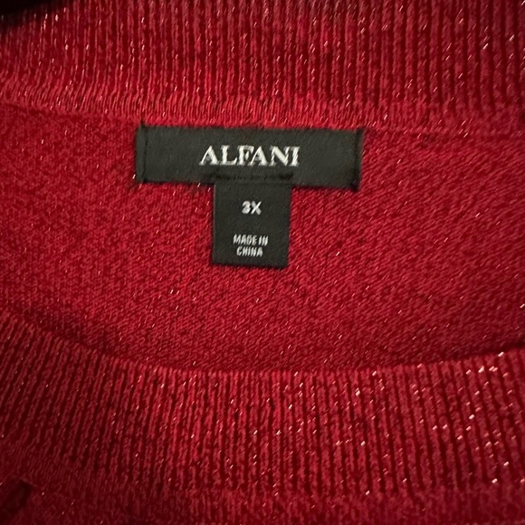 ALFANI, WOMEN'S NWT RED RAYON LONG SLEEVED BEADED/METALLIC SWEATER, SIZE 3X - Picture 3 of 4